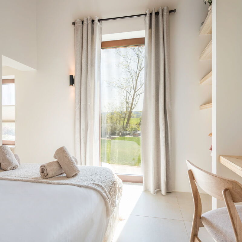 Pendolino Spereto Apartment With Pool, Montaione: Autumn, Bedroom, Spring, Summer