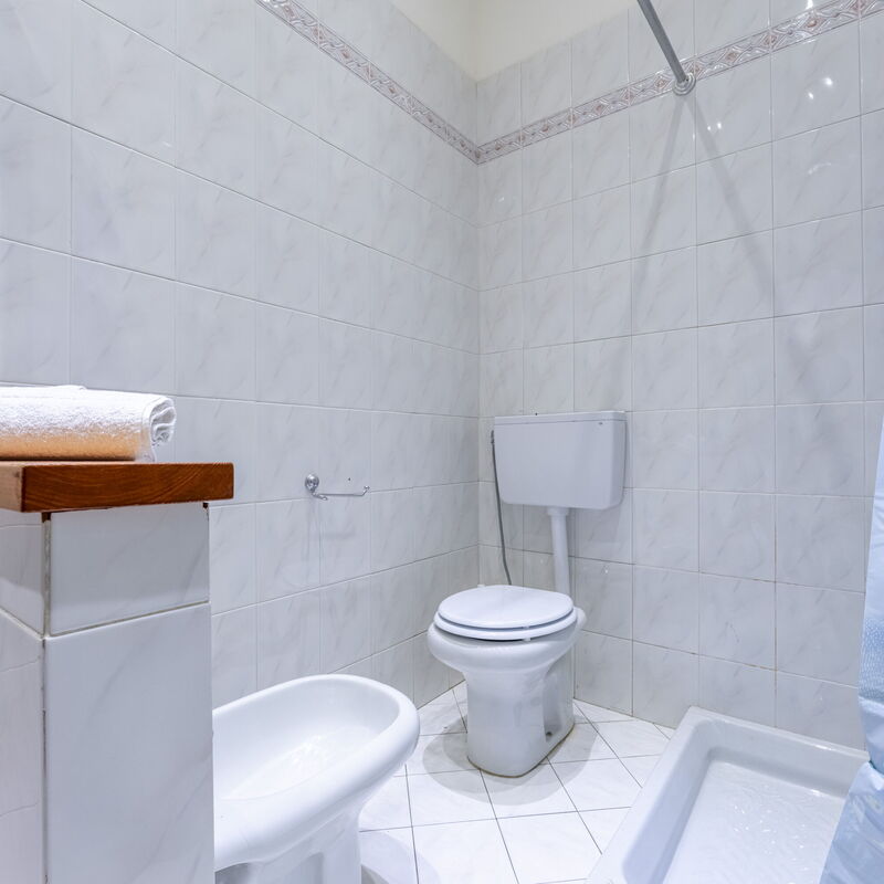 Casa Verdi,near The Beach - Viareggio, Toscana: Autumn, Bathroom, Spring, Summer