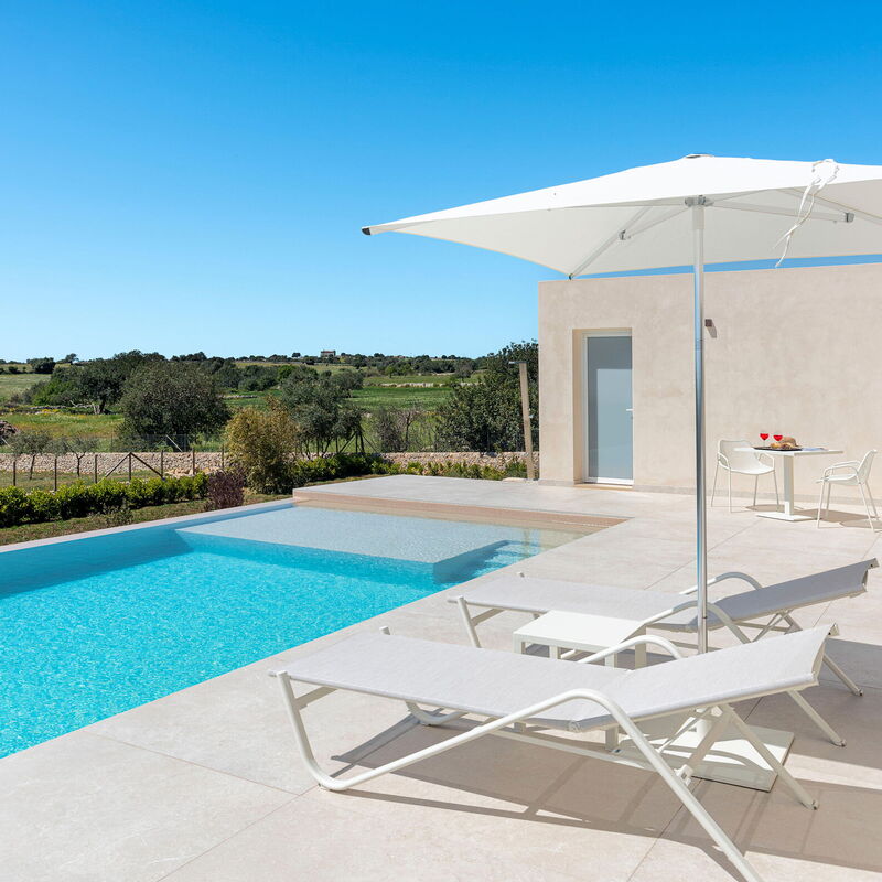 Villa Argento - Rosolini, Sicilia: Autumn, Balcony / Terrace / Patio, Building Exterior, Garden, Outdoor, Pool, Spring, Summer