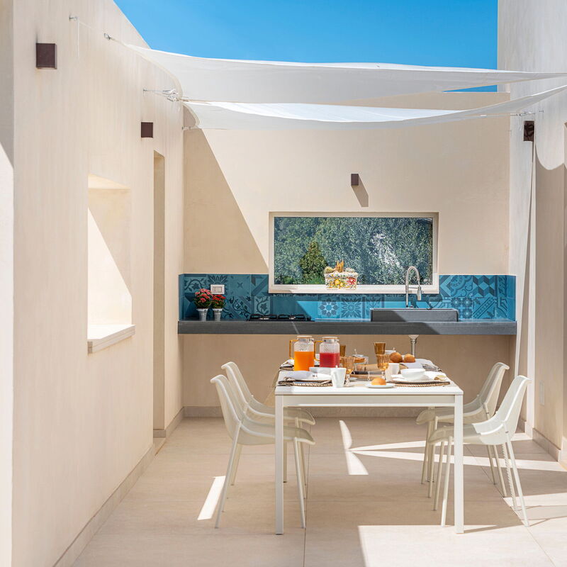 Villa Argento - Rosolini, Sicilia: Autumn, Balcony / Terrace / Patio, Building Exterior, Garden, Outdoor, Spring, Summer