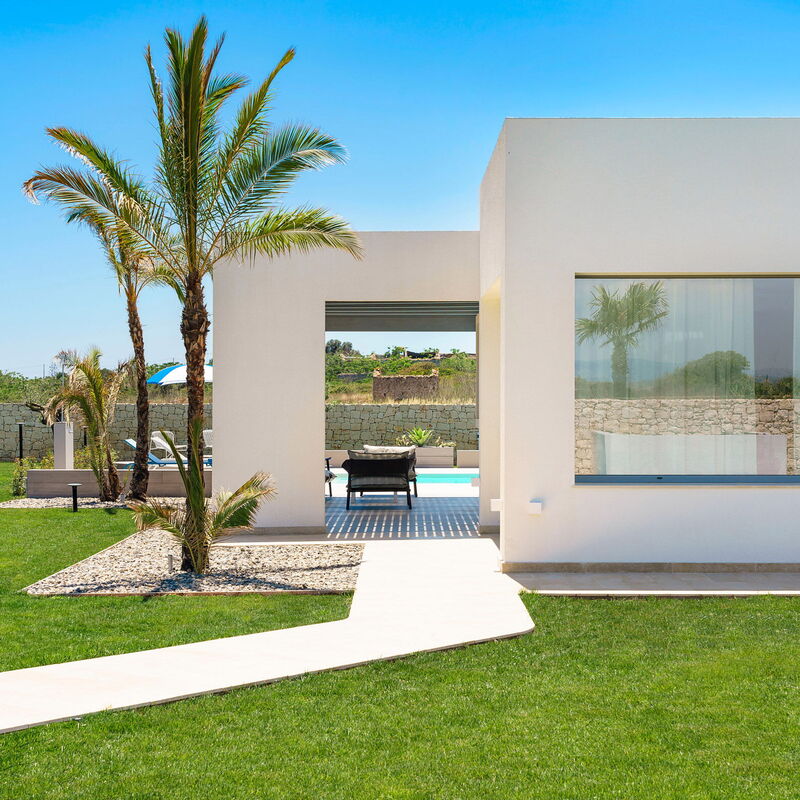 Casa Colori - Noto, Sicilia: Autumn, Garden, Pool, Spring, Summer