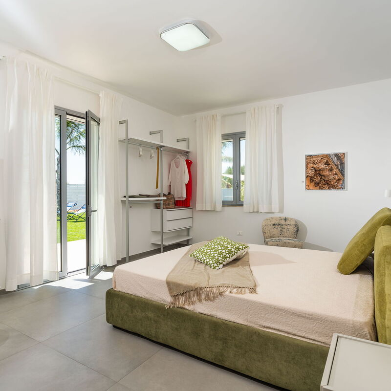 Villa Le Palme - Noto, Sicilia: Autumn, Balcony / Terrace / Patio, Bedroom, Garden, Spring, Summer