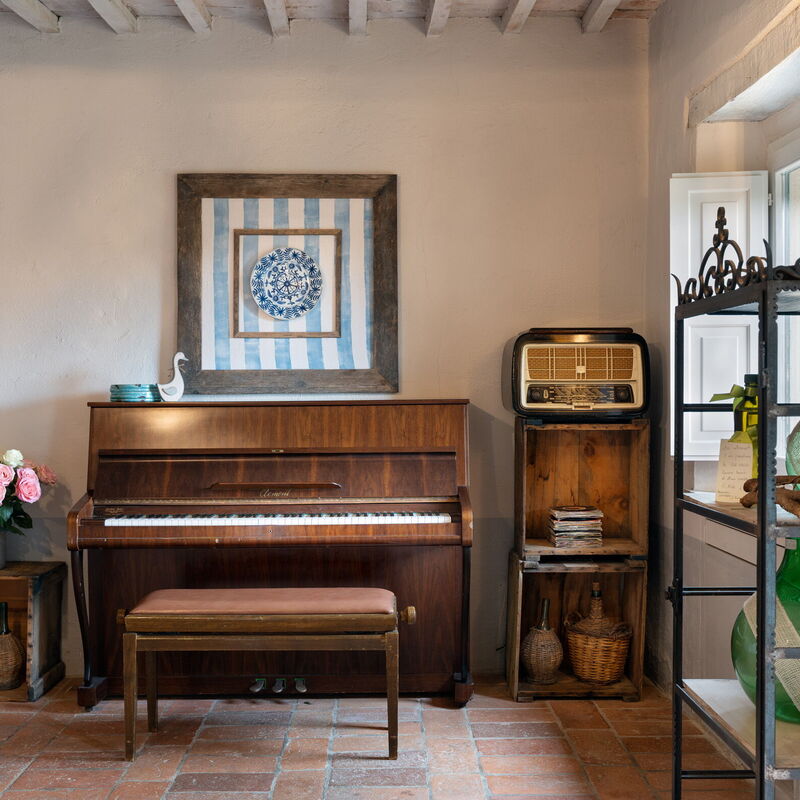 Casale Collina Verde - San Casciano Dei Bagni, Toscana: Autumn, Living Room, Other Room, Spring, Summer