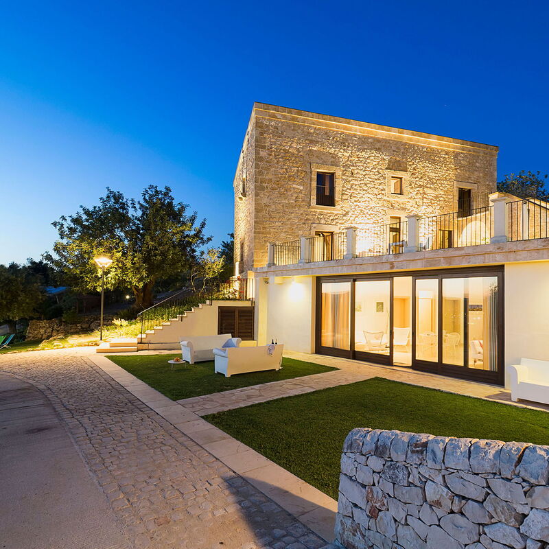 Casapietra - Scicli, Sicilia: Autumn, Balcony / Terrace / Patio, Building Exterior, Garden, Outdoor, Spring, Summer