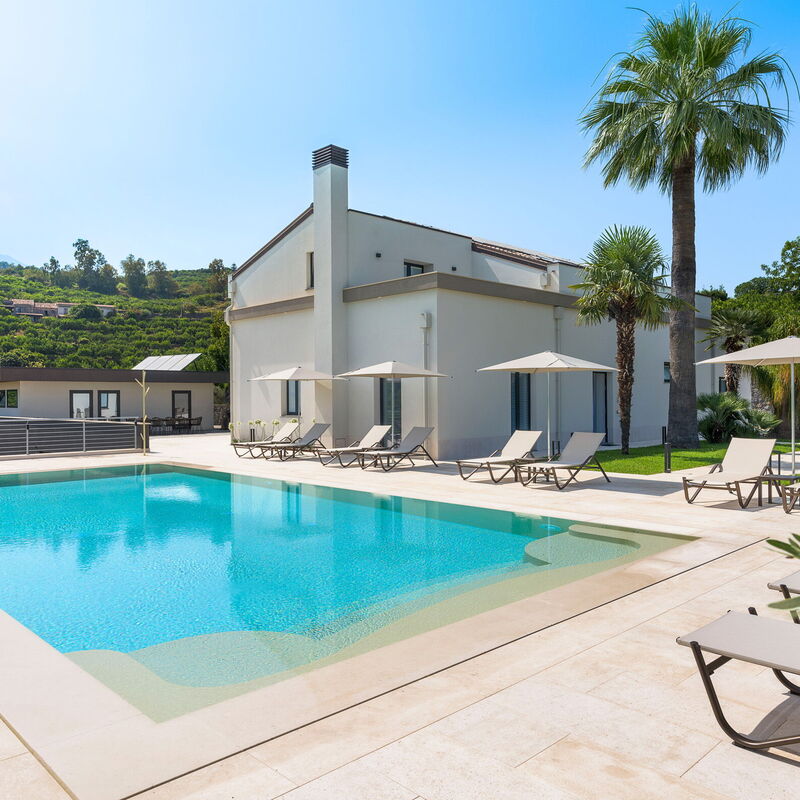 Villa Decoro - Mascali, Sicilia: Autumn, Balcony / Terrace / Patio, Building Exterior, Garden, Outdoor, Pool, Spring, Summer