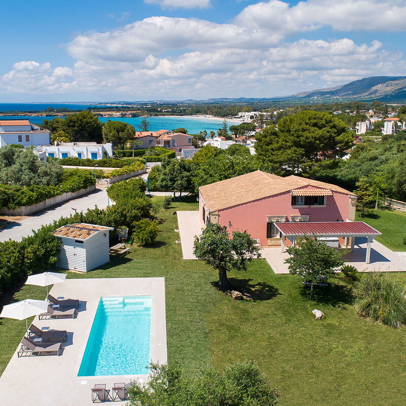 Casa Desiderio - Siracusa, Sicilia: Autumn, Balcony / Terrace / Patio, Building Exterior, Garden, Outdoor, Pool, Scenic View, Spring, Summer