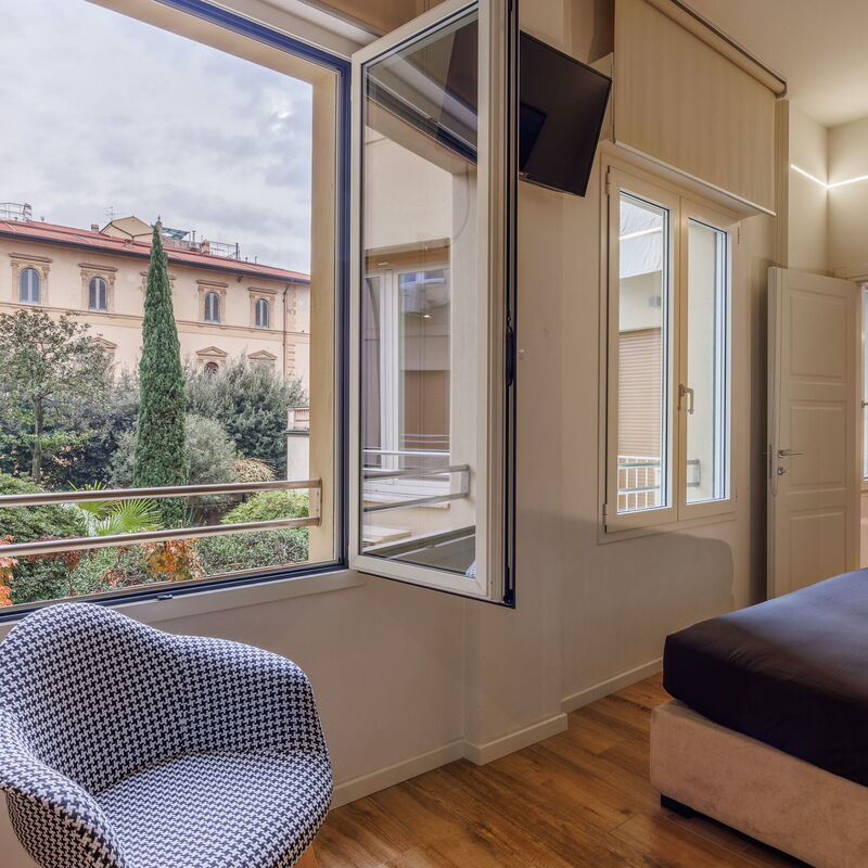 Lucy Florence Charming Modern Apartment Near Piazza Della Libertà: Autumn, Bedroom, Spring, Summer, Winter