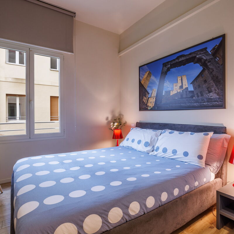 Lucy Florence Charming Modern Apartment Near Piazza Della Libertà: Autumn, Bedroom, Spring, Summer, Winter