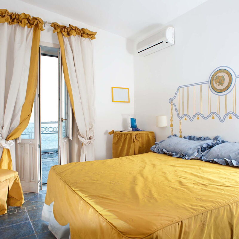 Villa Amena - Siracusa, Sicilia: Autumn, Bedroom, Spring, Summer