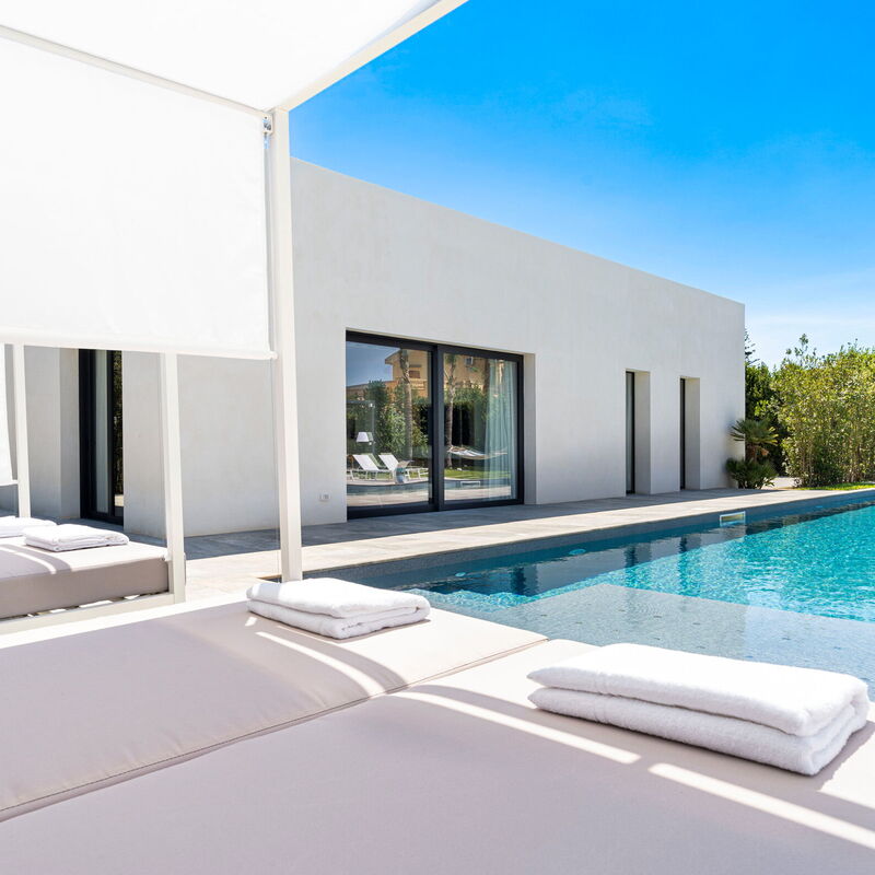 Villa Duetto - Siracusa, Sicilia: Autumn, Balcony / Terrace / Patio, Building Exterior, Outdoor, Pool, Spring, Summer