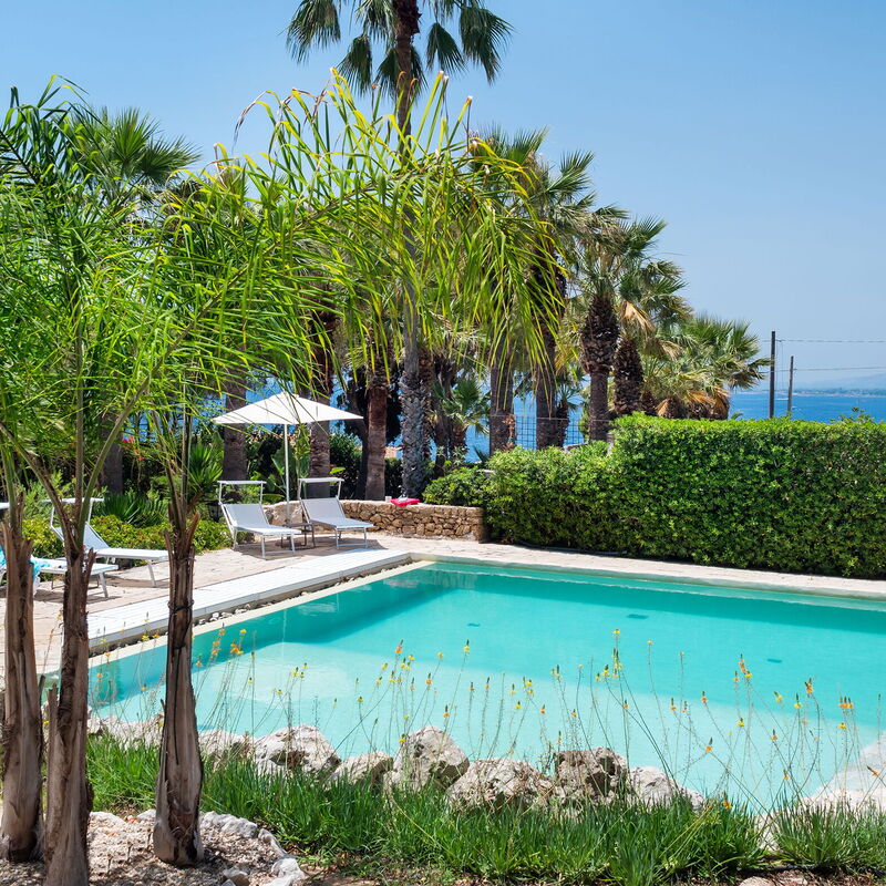 Villa Diamante - Siracusa, Sicilia: Autumn, Balcony / Terrace / Patio, Building Exterior, Outdoor, Pool, Scenic View, Spring, Summer