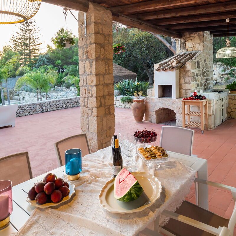 Villa Diamante - Siracusa, Sicilia: Autumn, Balcony / Terrace / Patio, Building Exterior, Outdoor, Spring, Summer